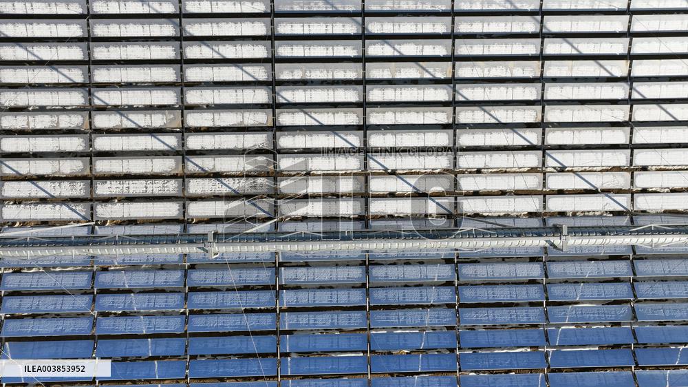 China Largest Solar Thermal Energy Storage Power Station Construction in Hami