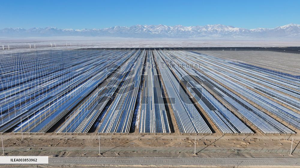 China Largest Solar Thermal Energy Storage Power Station Construction in Hami