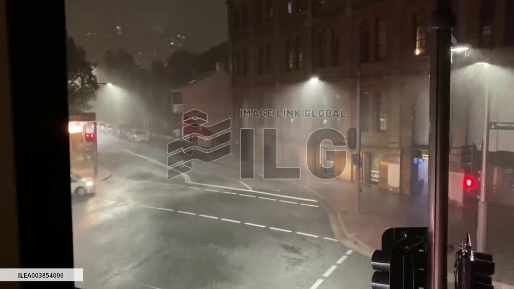 Australia: Severe Thunderstorms Batter New South Wales, Killing One 6
