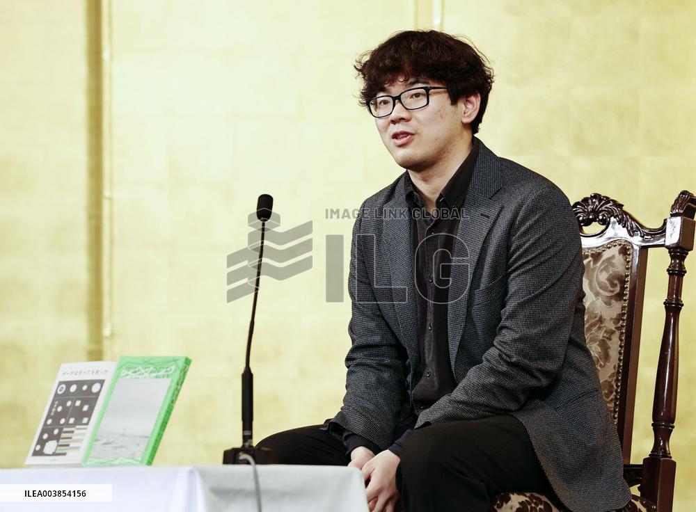 Literary award winners in Japan