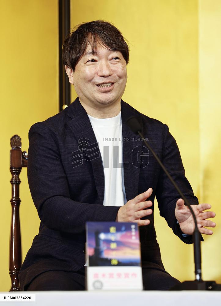 Literary award winners in Japan