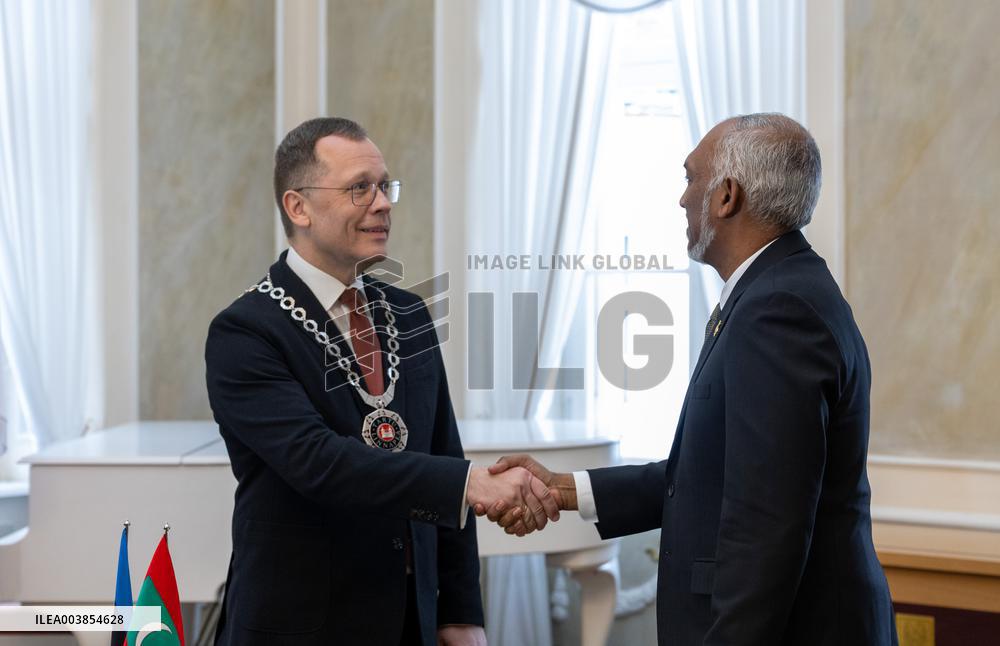 Maldives' President makes first visit to Estonia