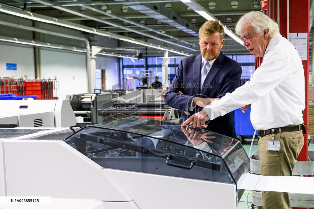 King Willem-Alexander Visits Tax Office - Apeldoorn