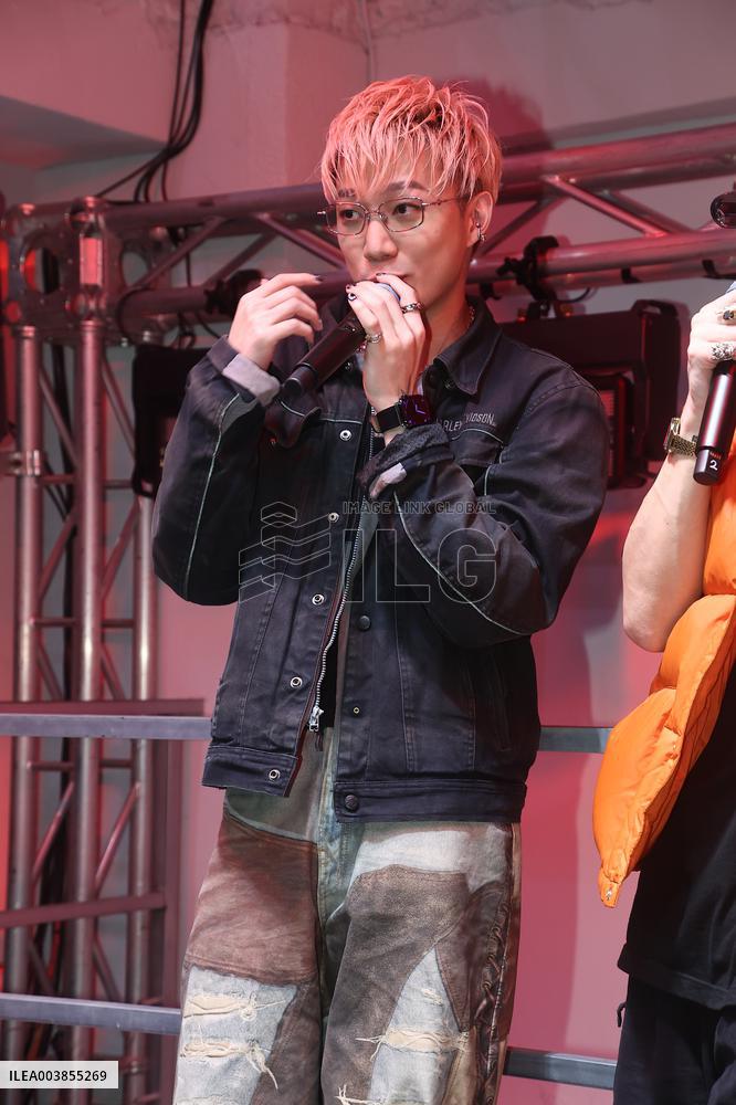 Singers ?ZI