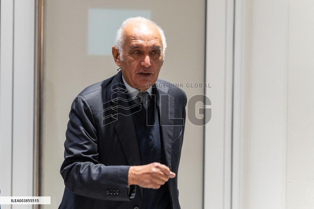 Nicolas Sarkozy’s trial for illegal campaign financing from Lybia - Paris AJ