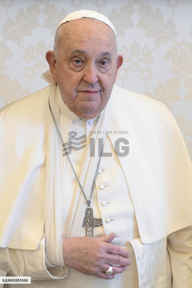 Pope Francis In Private Audience - Vatican