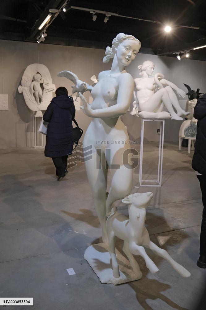 Exhibition of Ukrainian sculptor Anatolii Kushch opens in Kyiv