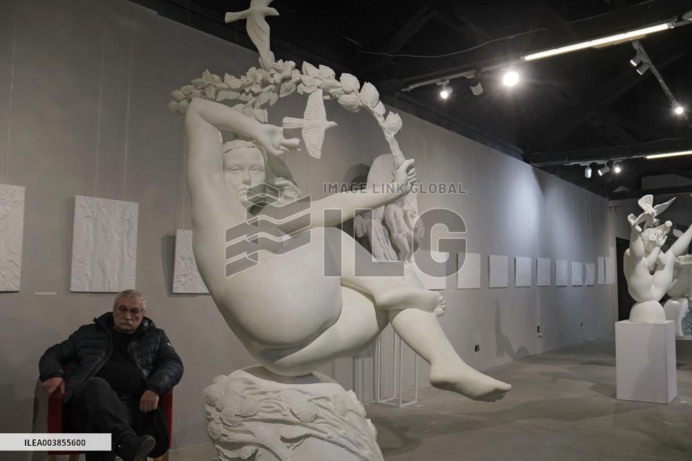 Exhibition of Ukrainian sculptor Anatolii Kushch opens in Kyiv