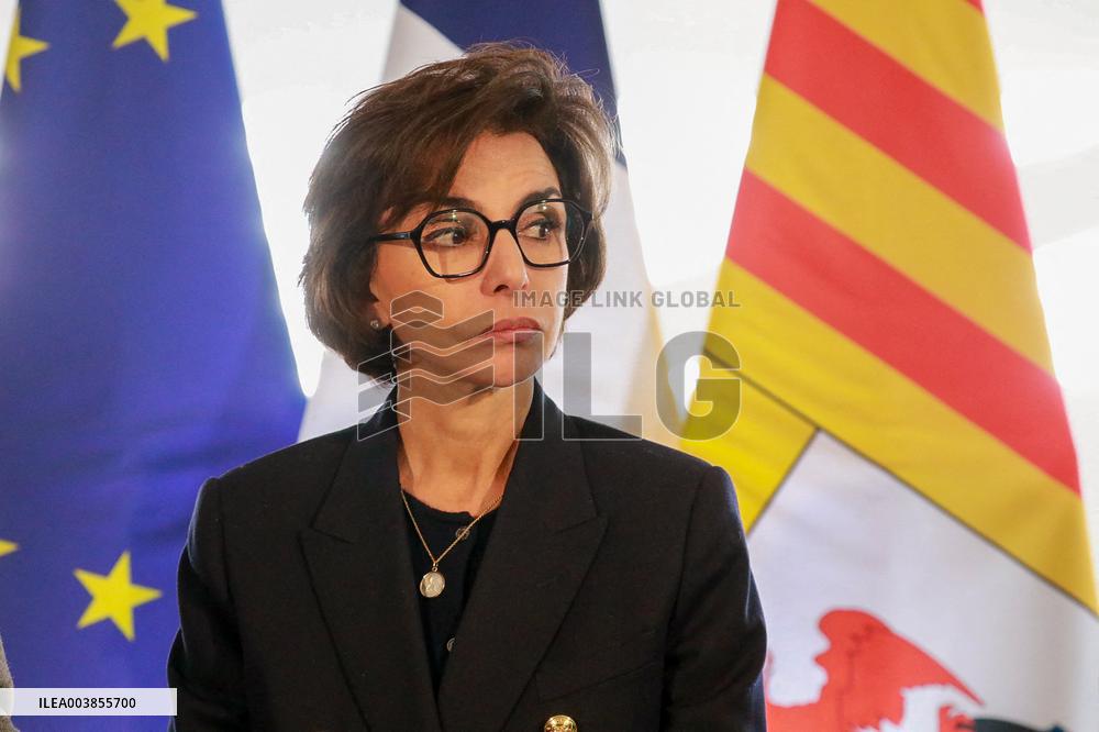 Rachida Dati on A Virtual Tour of The Cosquer Cave - Marseille