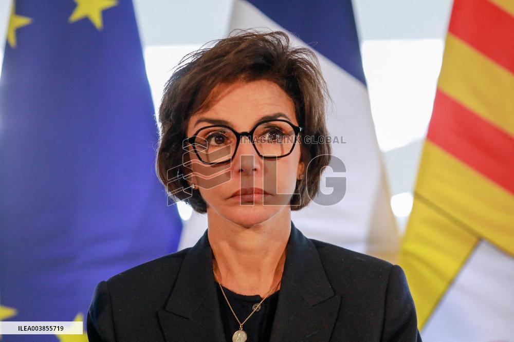 Rachida Dati on A Virtual Tour of The Cosquer Cave - Marseille