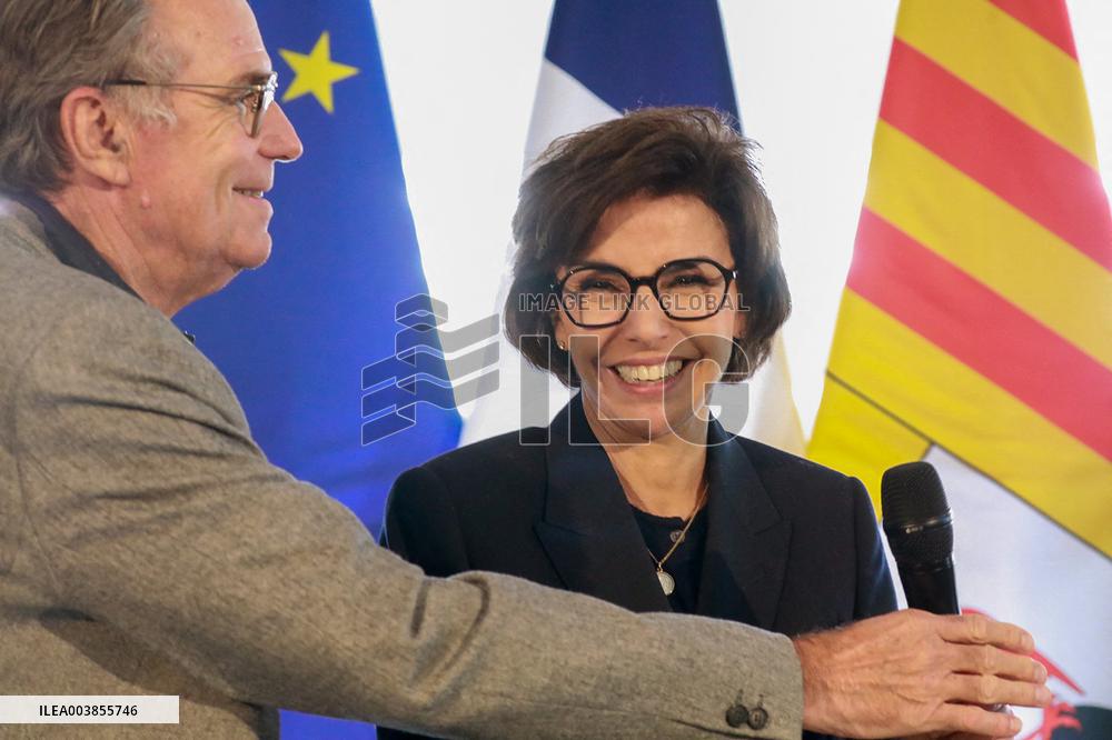 Rachida Dati on A Virtual Tour of The Cosquer Cave - Marseille