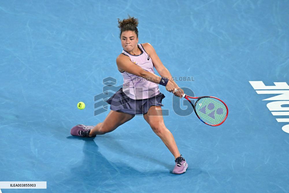 Australian Open - Womens Singles - Round 2