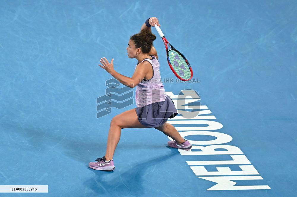 Australian Open - Womens Singles - Round 2