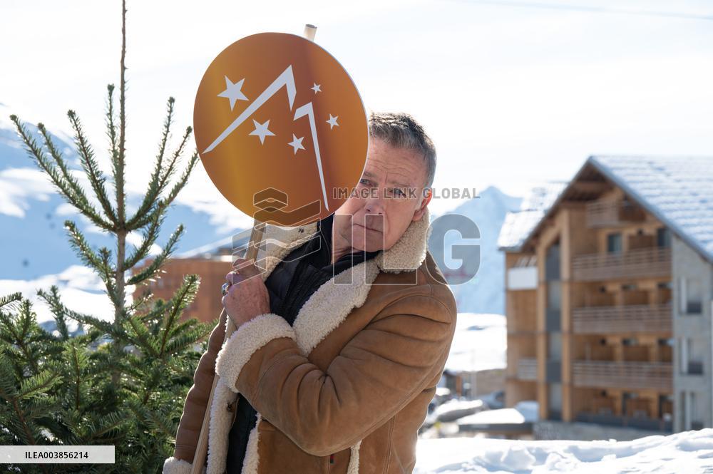 28th Alpe D Huez Festival Photocall - Franck Dubosc
