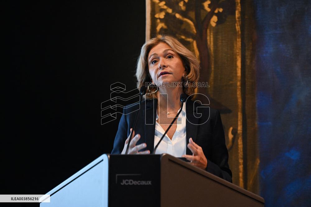 Launch of the UN-JCDecaux Campaign - Neuilly-sur-Seine