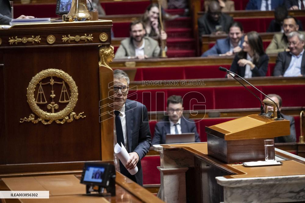 The Debate Prior To The No-Confidence Vote Of The Government - Paris