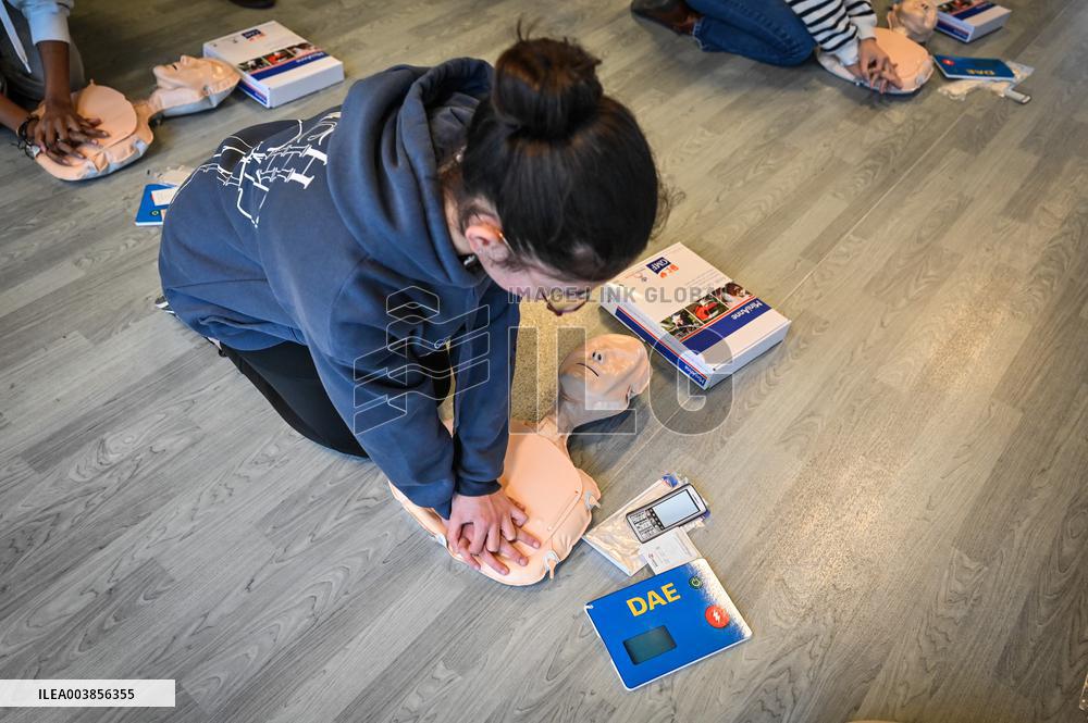 Launch of the UN-JCDecaux Campaign - Neuilly-sur-Seine