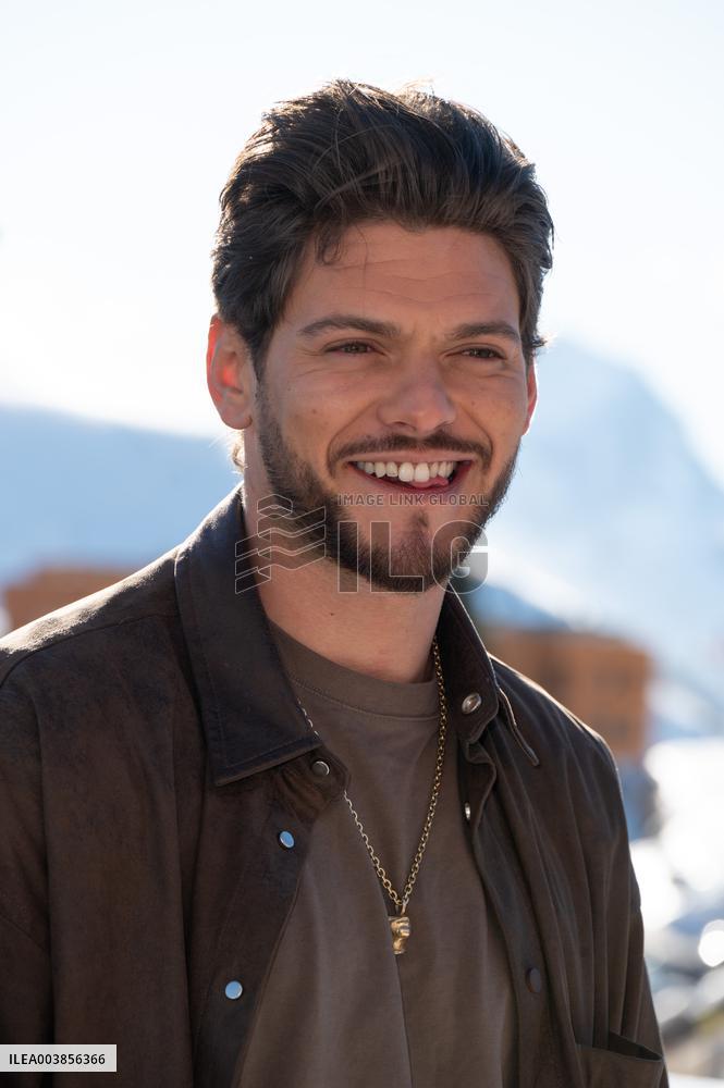 28th Alpe D Huez Festival Photocall - Avec Ou Sans Enfants