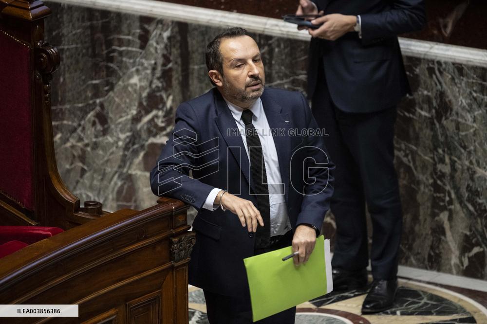 The Debate Prior To The No-Confidence Vote Of The Government - Paris