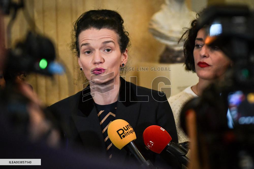 Presser on the motion of censure voting at the National Assembly in Paris FA