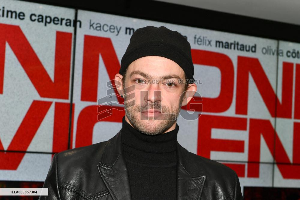 Preview of the film Un Monde Violent in Paris FA