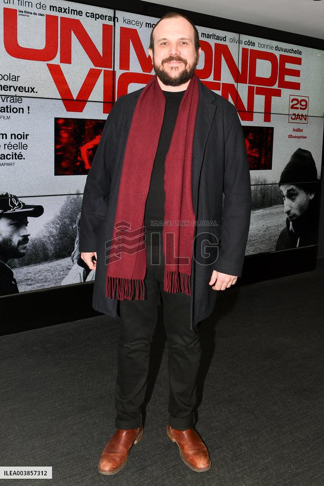Preview of the film Un Monde Violent in Paris FA