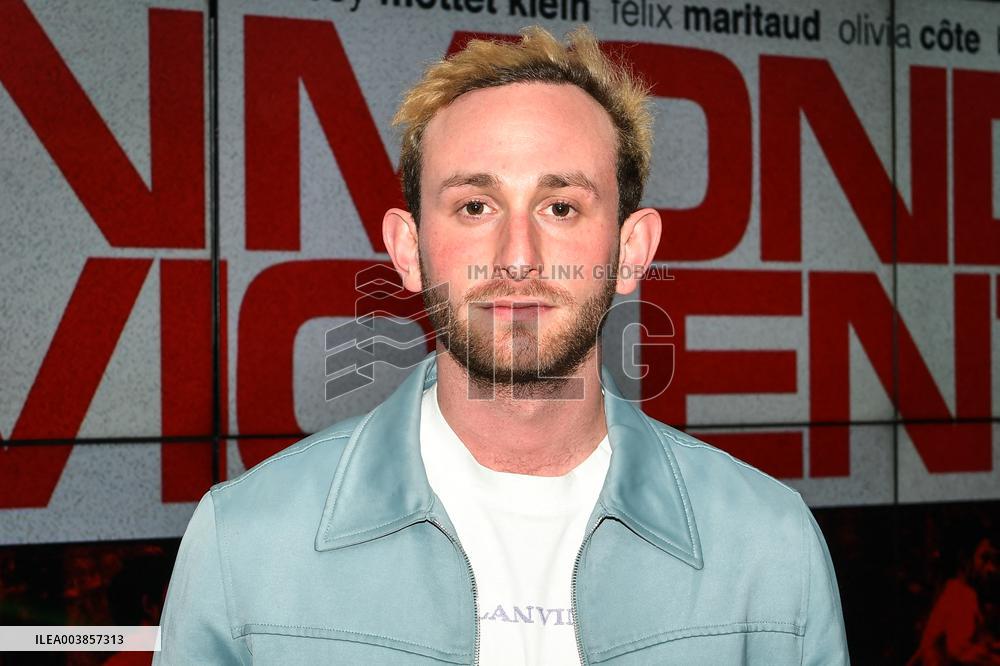 Preview of the film Un Monde Violent in Paris FA