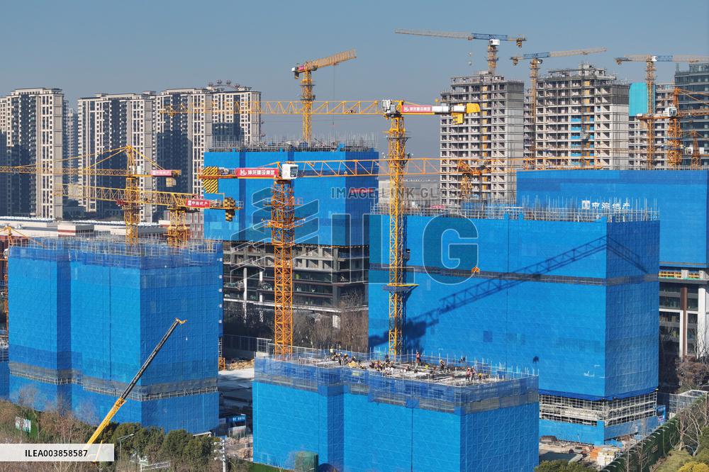 China New Commercial Housing Construction Declines in 2024