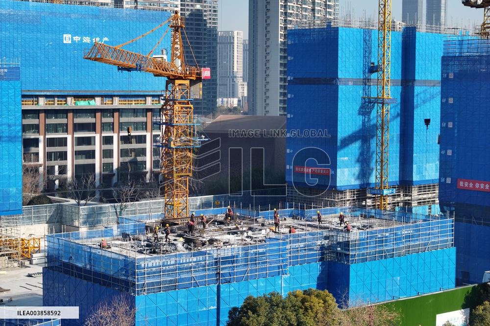 China New Commercial Housing Construction Declines in 2024