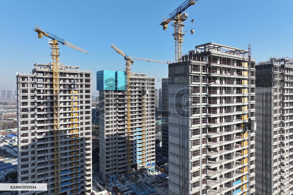 China New Commercial Housing Construction Declines in 2024