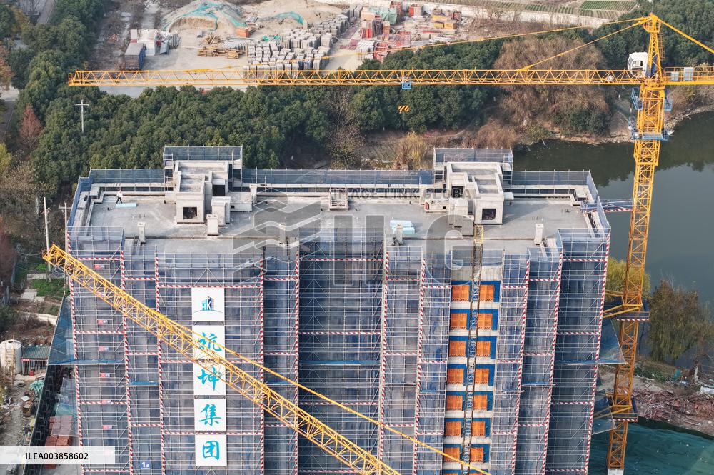 China Real Estate Development Investment Declines in 2024