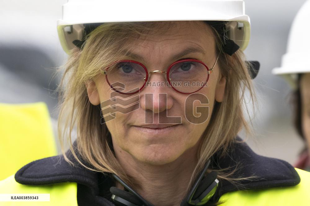 Agnes Pannier-Runacher Visit To Airbus - Toulouse