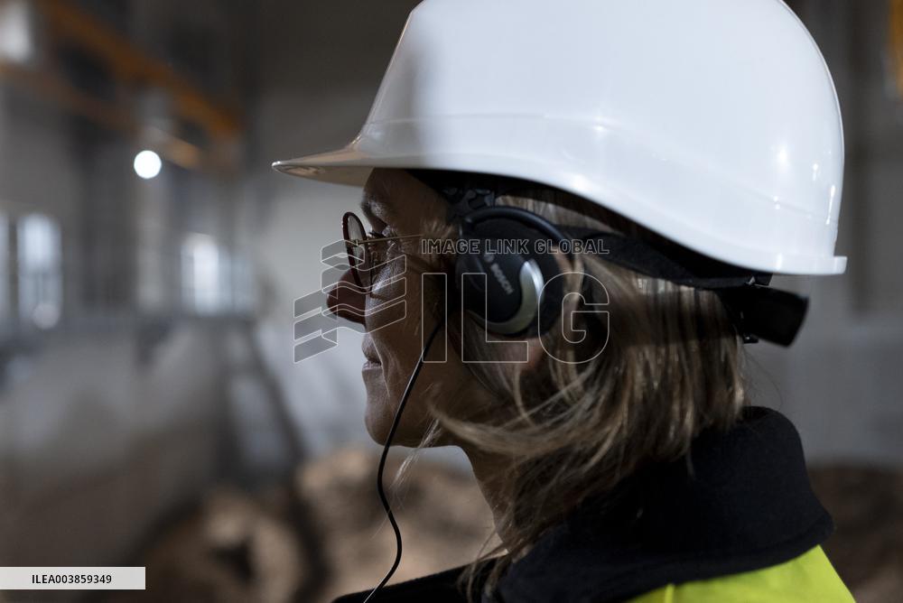 Agnes Pannier-Runacher Visit To Airbus - Toulouse