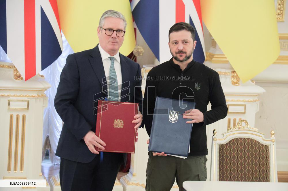 Ukraine and UK sign agreement on centennial partnership