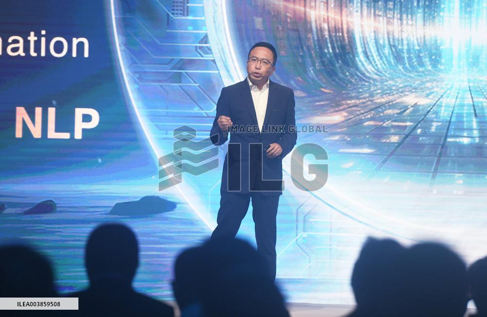 Honor CEO Zhao Ming Resigns
