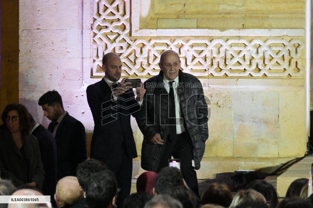 Macron Meets French Community - Beirut