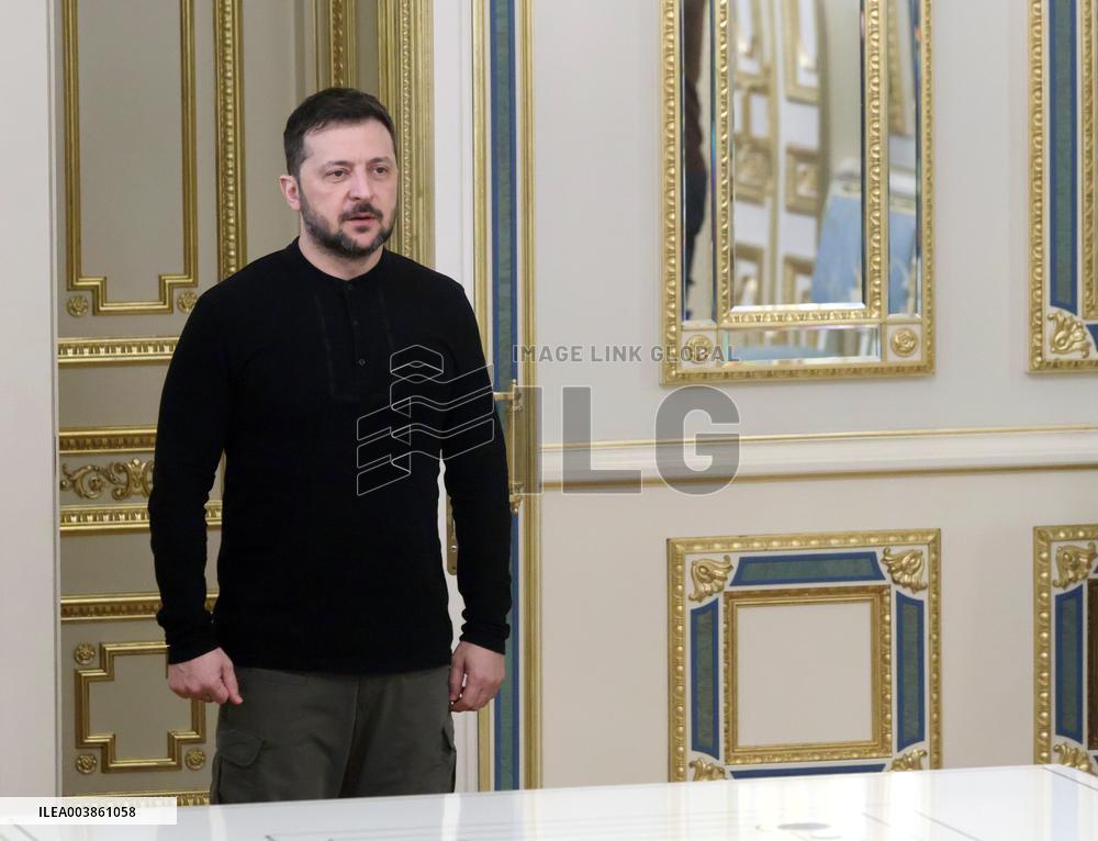 Ukrainian President meets Slovak parliamentarians