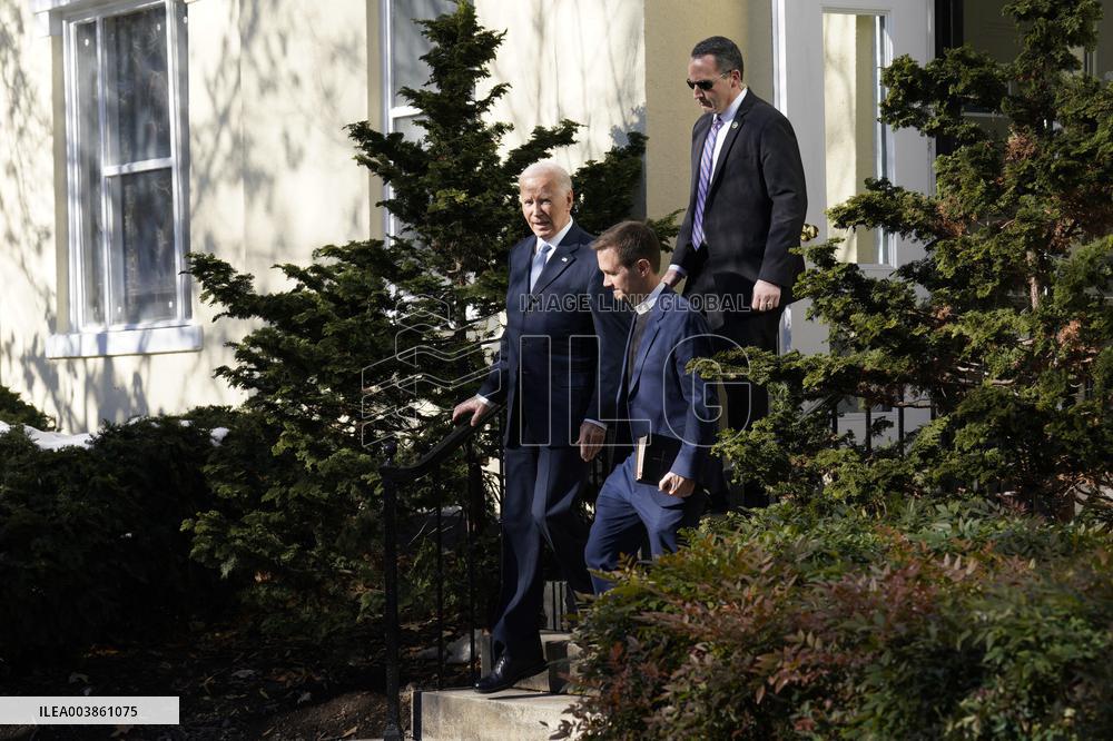 Joe Biden leaves the Church  - Washington