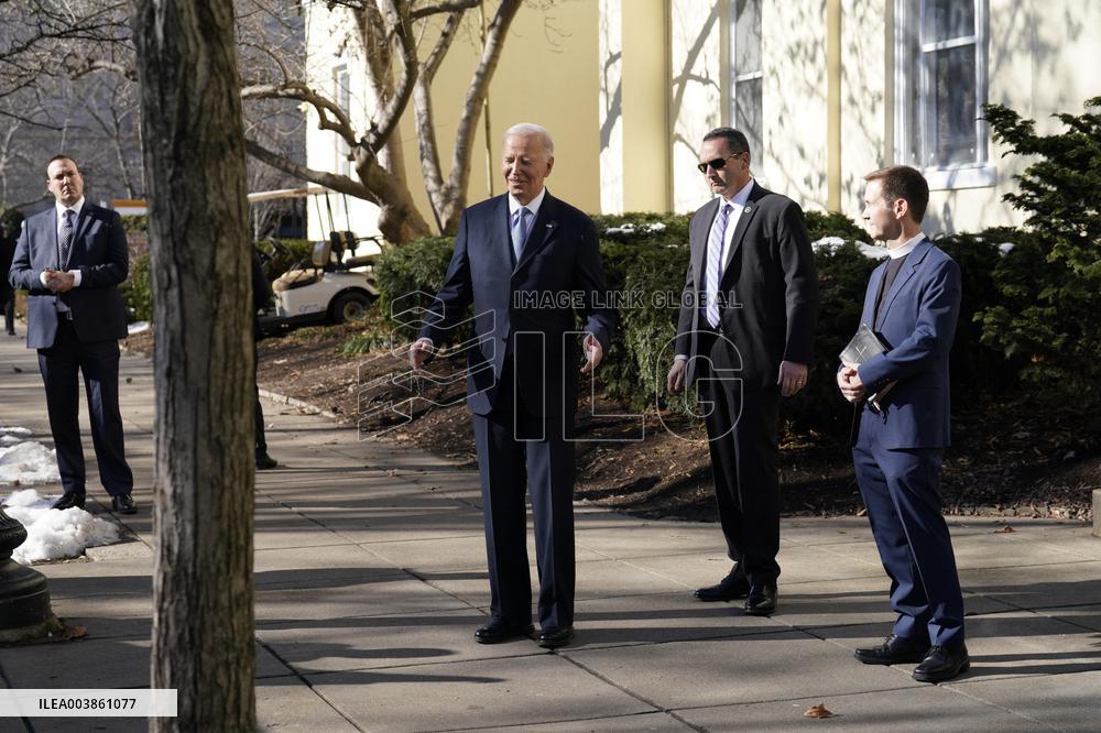 Joe Biden leaves the Church  - Washington
