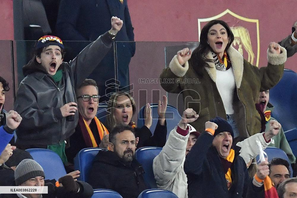 The actors Timothee Chalamet, Edward Norton with his wife and actress Monica Barbaro