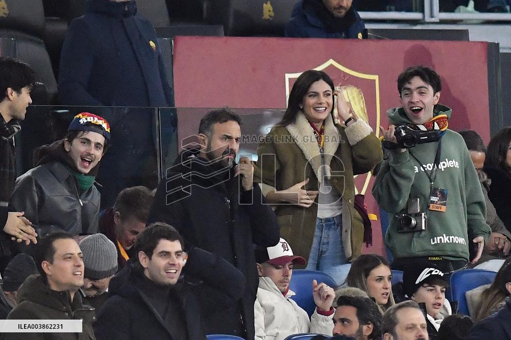 The actors Timothee Chalamet, Edward Norton with his wife and actress Monica Barbaro