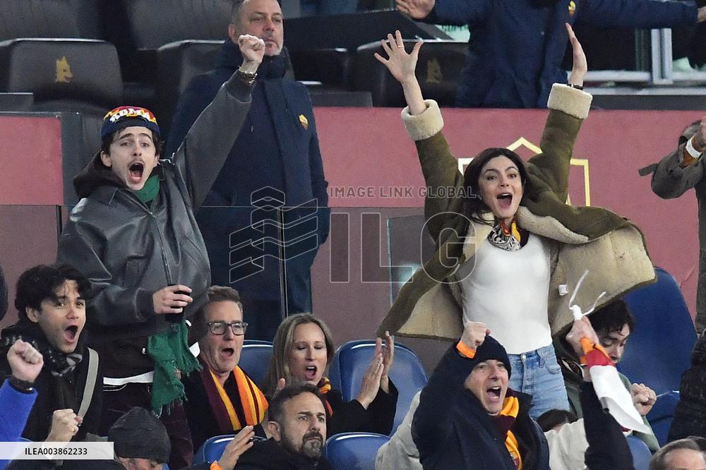 The actors Timothee Chalamet, Edward Norton with his wife and actress Monica Barbaro