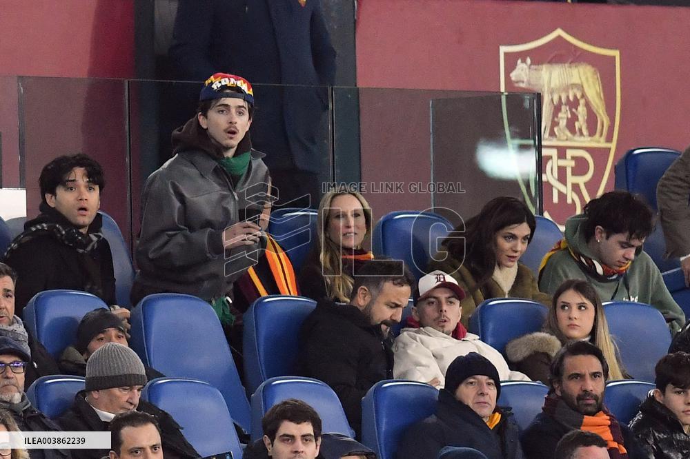 The actors Timothee Chalamet, Edward Norton with his wife and actress Monica Barbaro