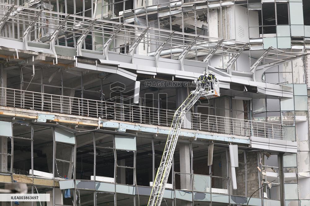 Russia attacks Kyiv with ballistic missiles