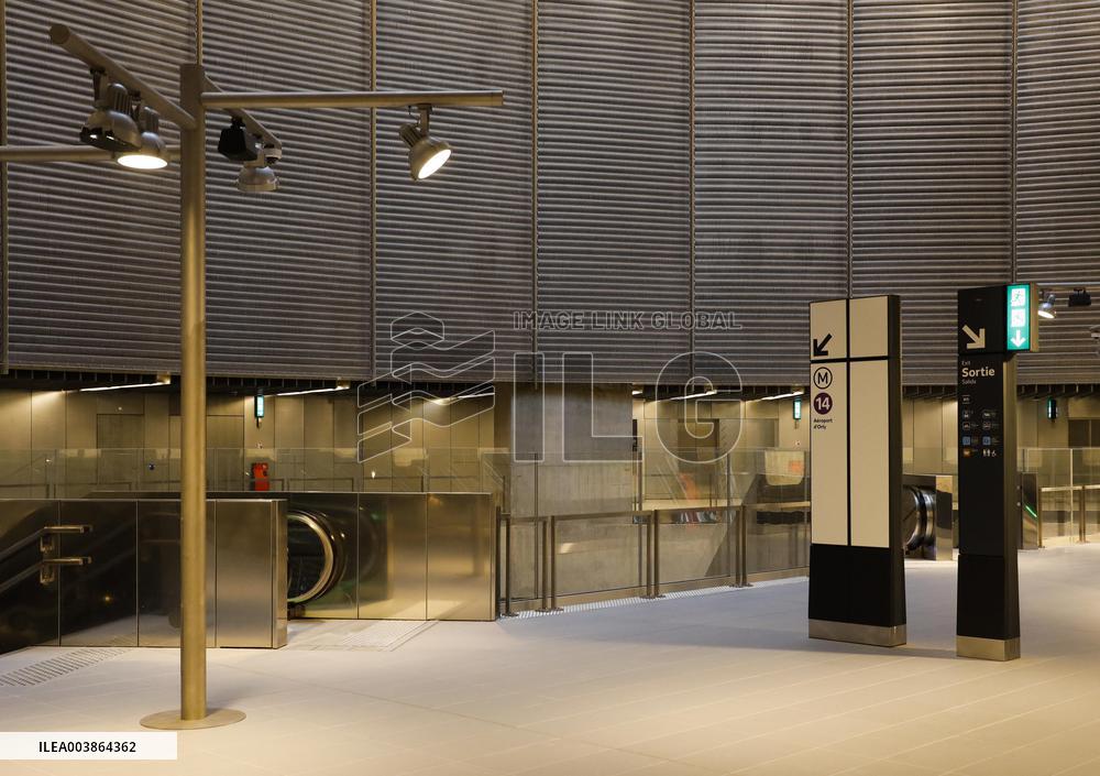 The Olympic Extension Of The Metro Line 14 Is Now 100% Operational - Paris