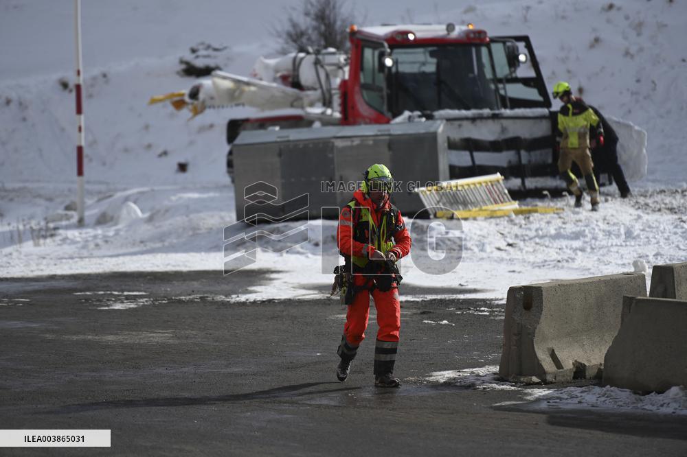Ski Lift Collapse In Spain Injures At Least 30 People - Spain