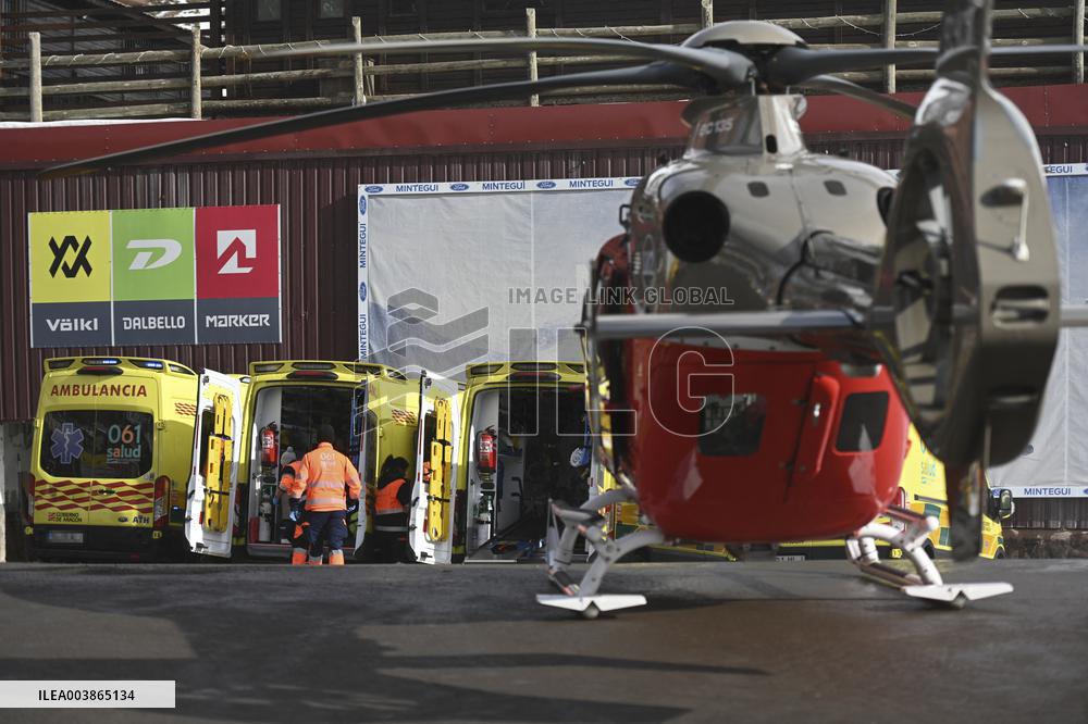 Ski Lift Collapse In Spain Injures At Least 30 People - Spain