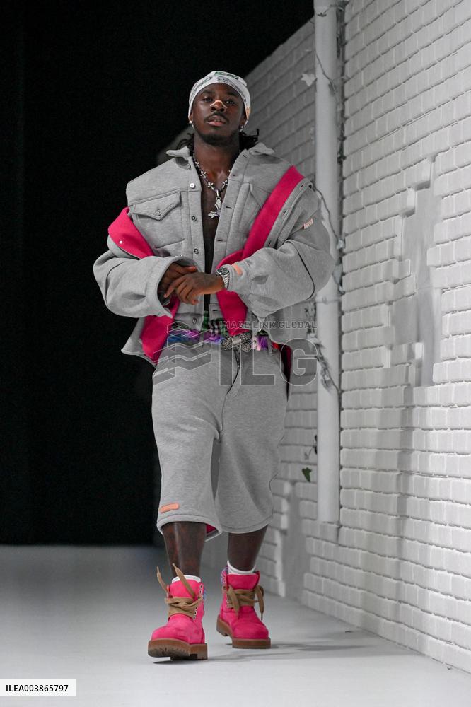 MFW - PDF Runway