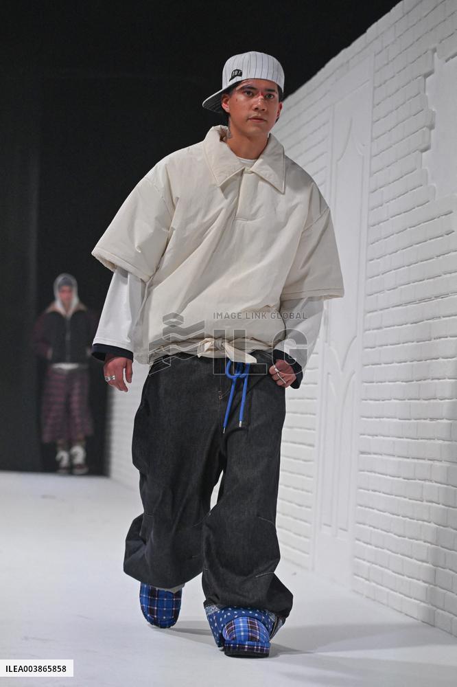 MFW - PDF Runway