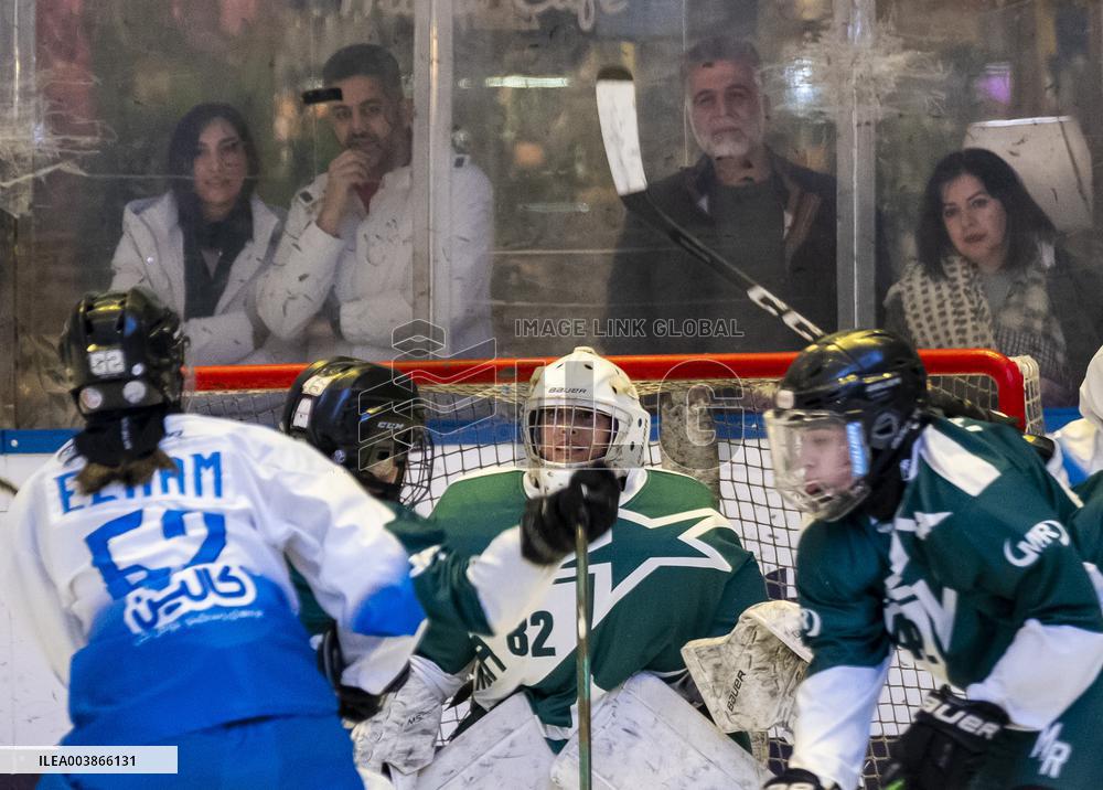 Iranian Sportswomen And The Ice Hockey Premier League